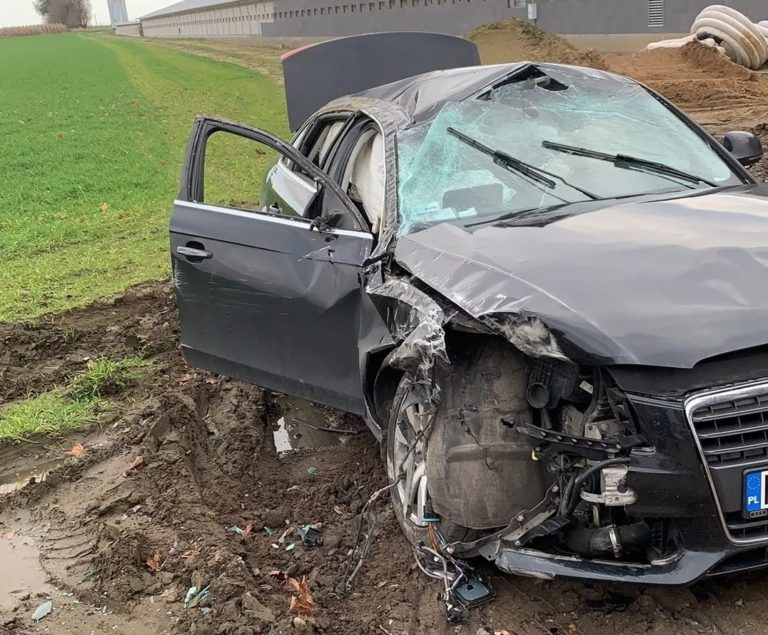 Zderzenie audi z ciężar&oacute;wką