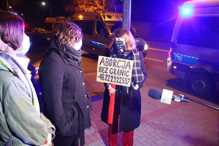 Fotorelacja z poniedziałkowego protestu w Olsztynie