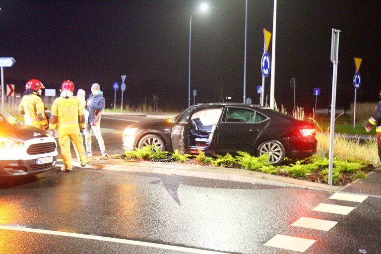 Spowodował wypadek. Jego auto samo wezwało służby ratunkowe