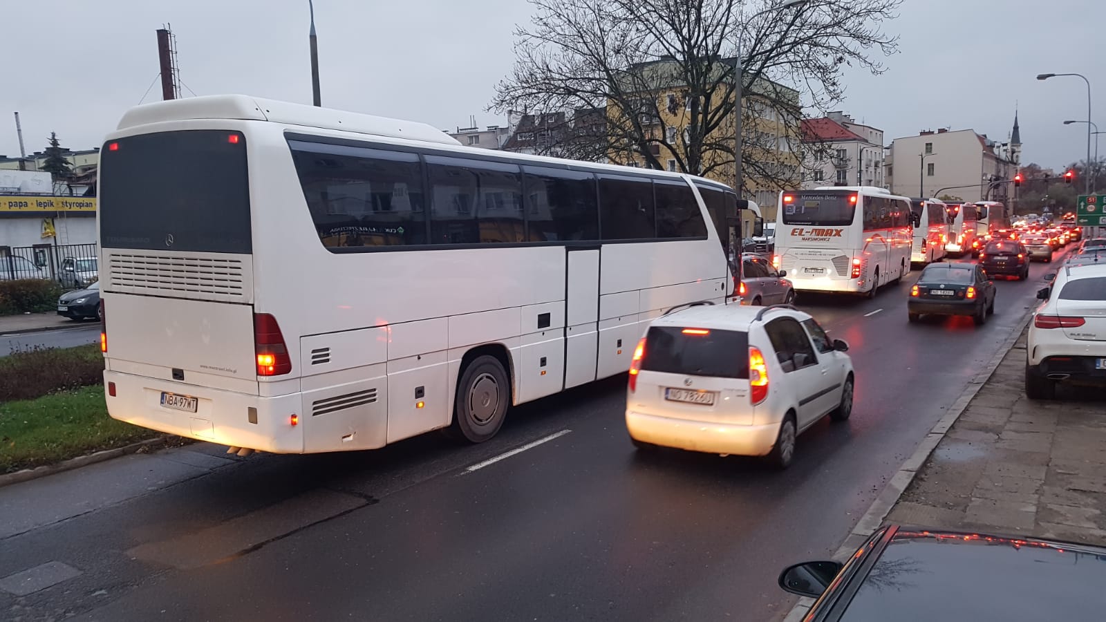 Trwa protest przewoźników. Tworzą się ogromne korki w Olsztynie