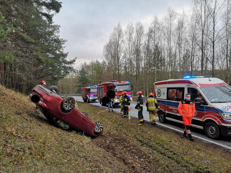 Dachowanie osob&oacute;wki na DK63