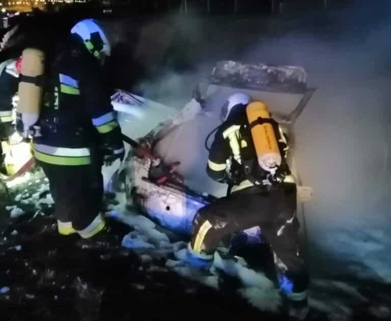 Auto zapaliło się w trakcie jazdy