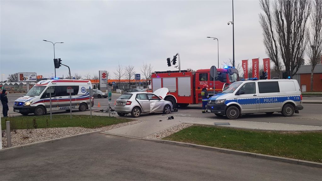 62-latek doprowadził do zderzenia w Olsztynie. Nie miał prawa jazdy