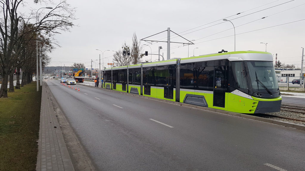 Ćwiczenia z wykolejenia tramwaju. Przygotowania przed wypuszczeniem tureckich pojazdów na ulice Olsztyna