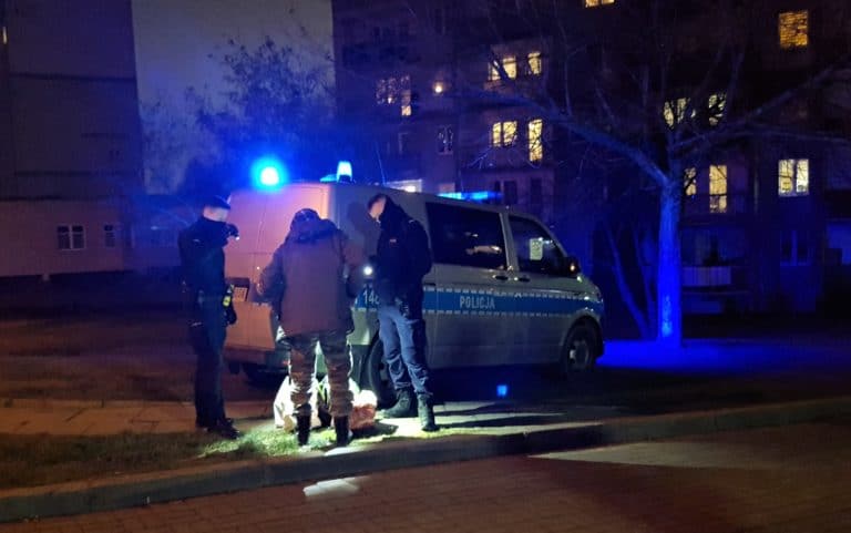 Interwencja policjant&oacute;w na os. Generał&oacute;w