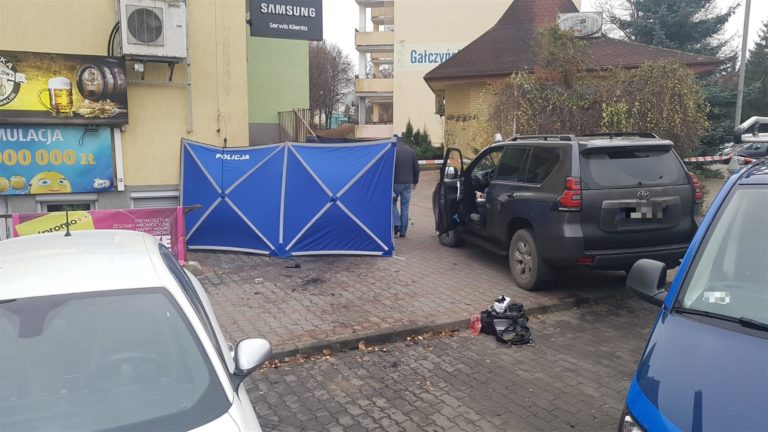 Młody mężczyzna podpalił się. Niestety nie przeżył