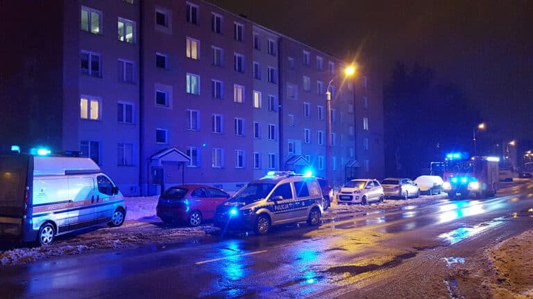 Strażacy interweniowali do wycieku gazu w olsztyńskim bloku