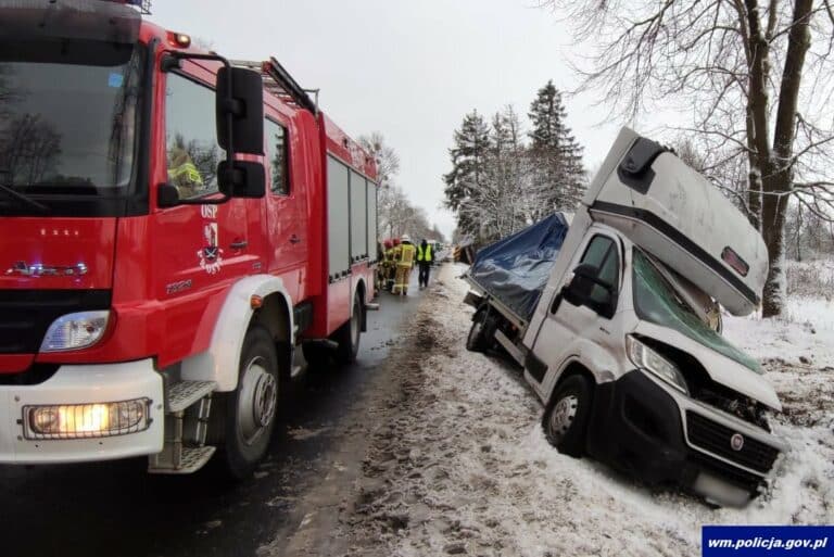 Kierowca busa nie przeżył zderzenia z ciężarówką