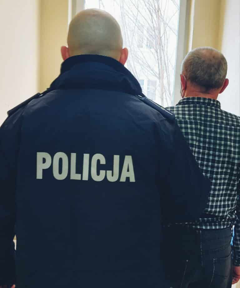 Odpowie za naruszenie zakazu sądowego, bo zepsuł mu się samoc