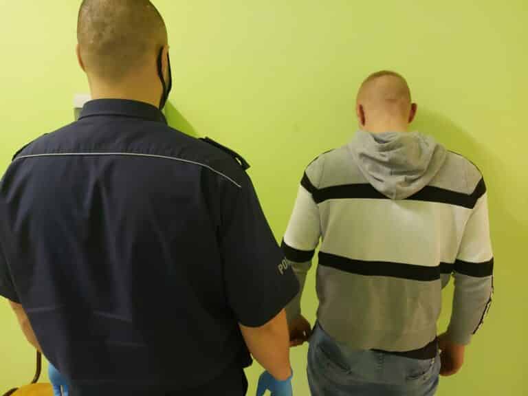 Poszukiwany kierowca zatrzymany w trakcie kontroli. Najbliższy rok spędzie w więzieniu