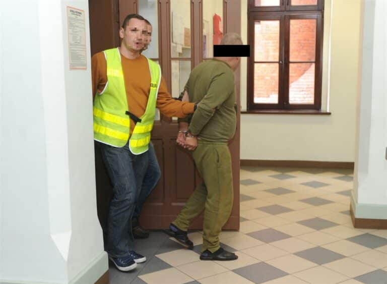 Biegli uznali, że stalker-zab&oacute;jca był poczytalny