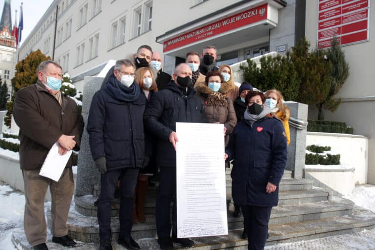 Koalicja opozycyjna &bdquo;Tak dla Warmii i Mazur&rdquo; chce od rządu większych pieniędzy dla regionu