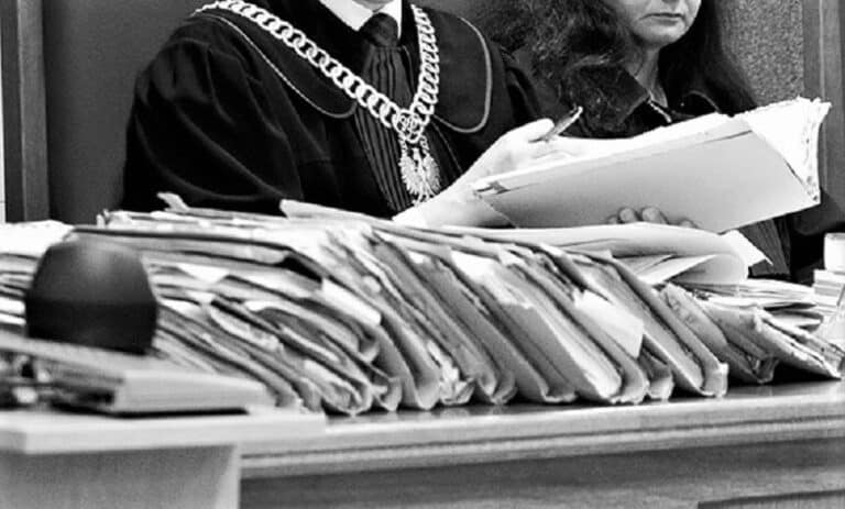 Zmarł olsztyński sędzia. Przegrał walkę z koronawirusem