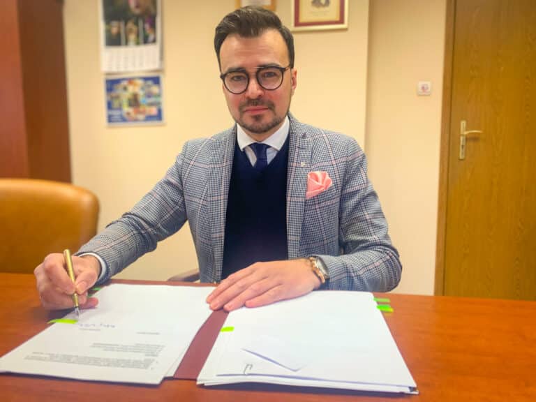 Ustawione zamówienie publiczne w Urzędzie Miasta? Władze twierdzą, że to pomówienia