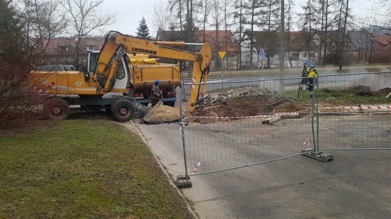 Awaria ciepłownicza &ndash; mieszkańcy osiedla Nag&oacute;rki nie mają ogrzewania i ciepłej wody