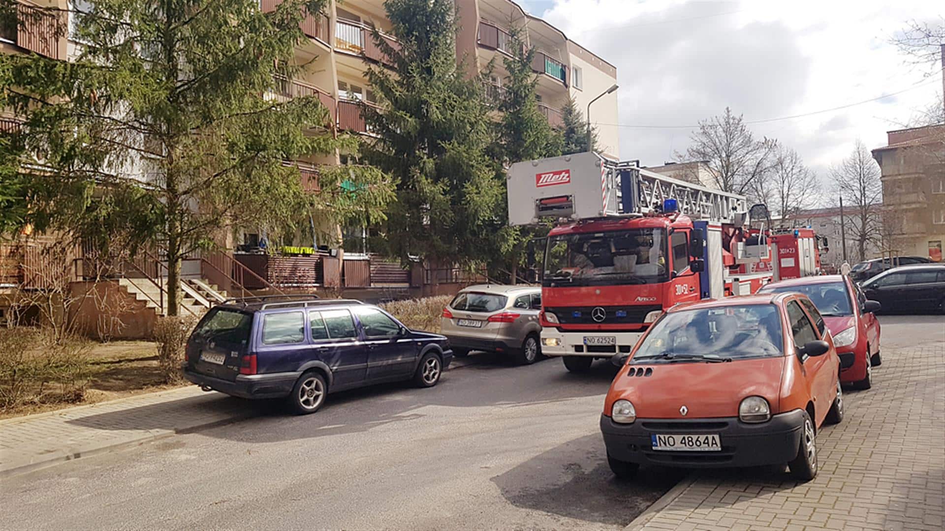 Dużo dymu, mało ognia. Akcja strażaków na ul. Kleberga