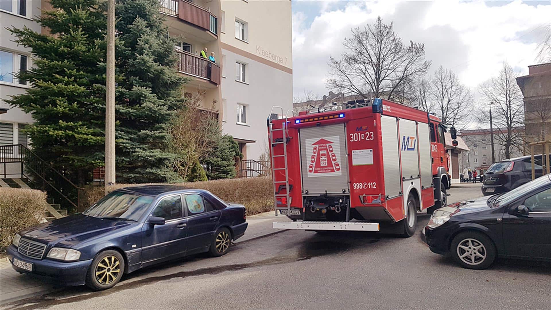 Dużo dymu, mało ognia. Akcja strażaków na ul. Kleberga