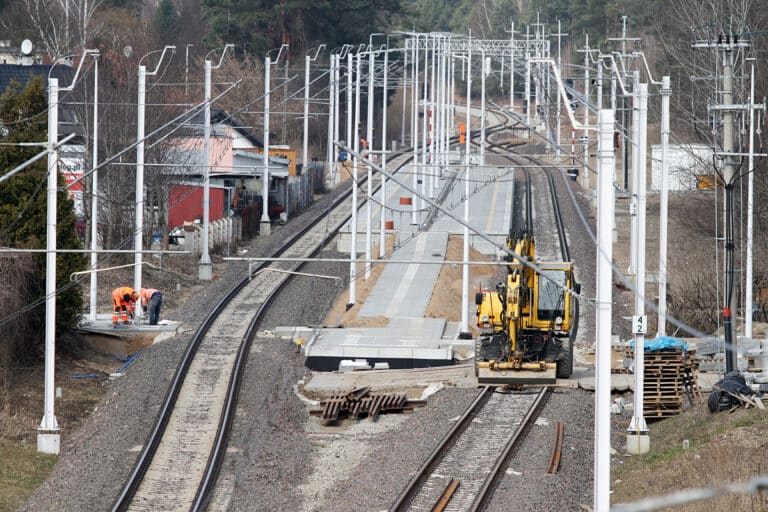 Nowe perony w Olsztynie p&oacute;źniej niż zakładano