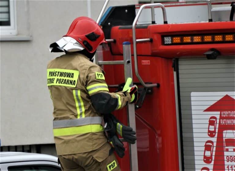 Prawomocny wyrok na strażaka. Rok więzienia