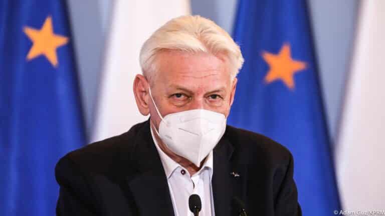 Prof. Horban: jesteśmy blisko wprowadzenia zakazu przemieszczania się