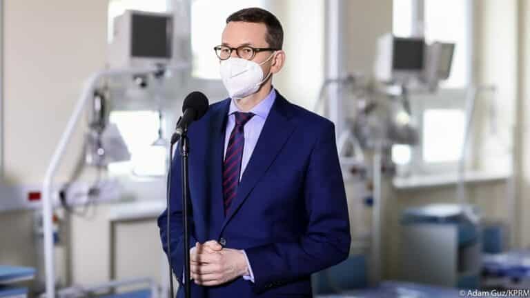 Morawiecki: obostrzenia działają &ndash; w woj. warmińsko-mazurskim mamy trend spadkowy zachorowań