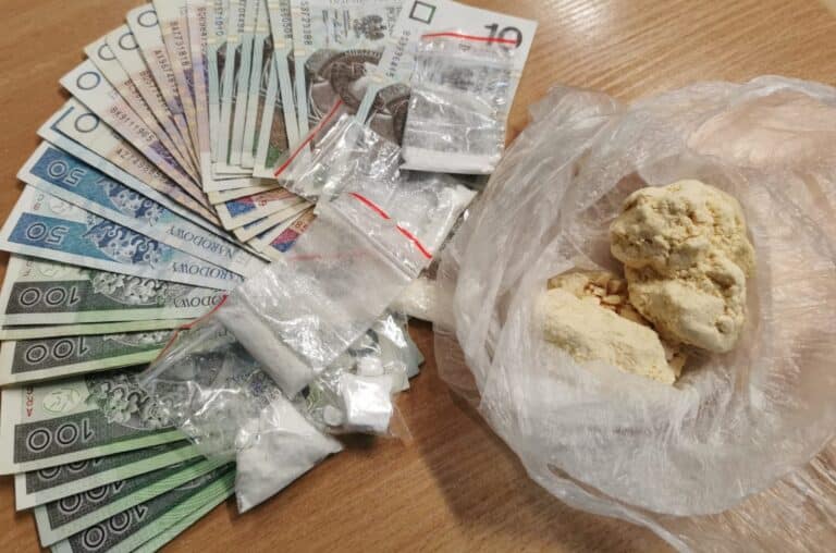 24-latek posiadał amfetaminę. Usłyszał zarzut