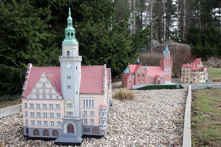 Miniatury regionalnych zabytk&oacute;w można zobaczyć pod Olsztynem