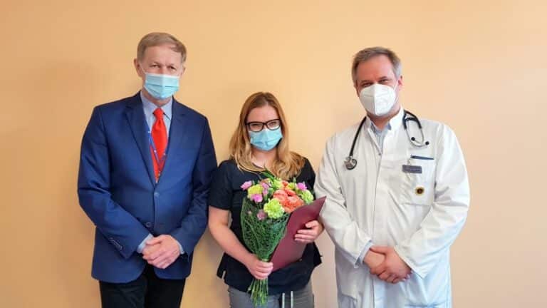 Gratulacje dla doktor Natalii Dowgiałło-Wnukiewicz za najlepszą publikację naukową