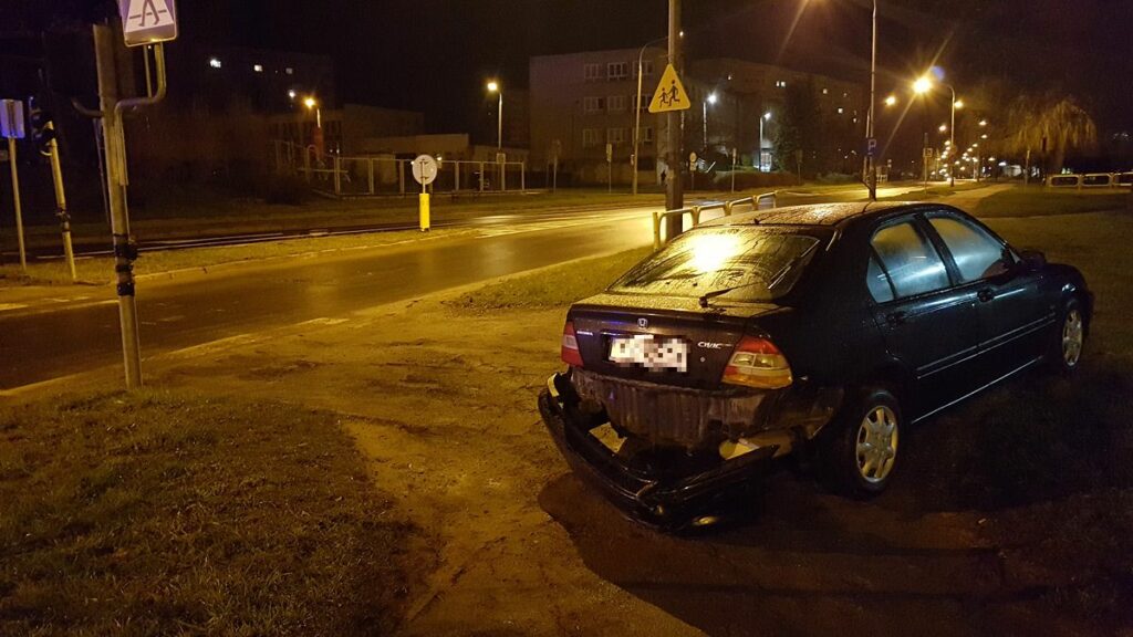 Zderzenie na niebezpiecznym skrzyżowaniu w Olsztynie wypadek Wiadomości, Olsztyn