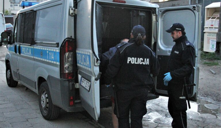 Brutalne pobicie pod warsztatem samochodowym