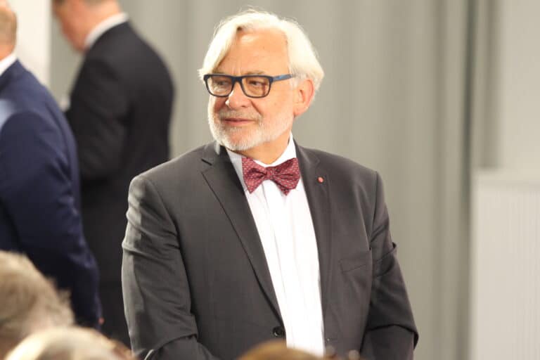 Poseł Maksymowicz: rozstaję się z partią Polska 2050