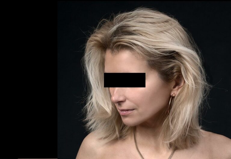 53-latka rozkochiwała w sobie mężczyzn. Mieszkaniec Olsztyna stracił przez miłość 50 tys. zł
