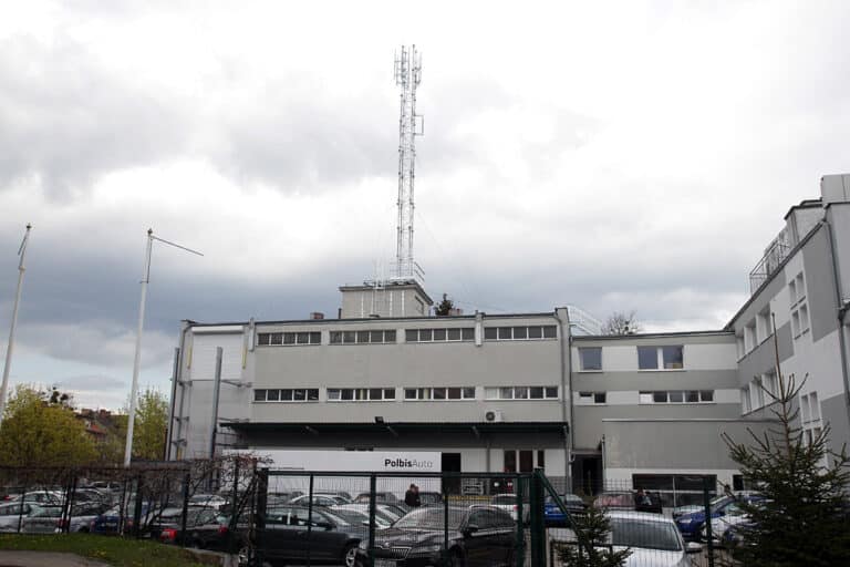 Mieszkańcy Olsztyna przeciwni budowie masztu. Boją się 5G