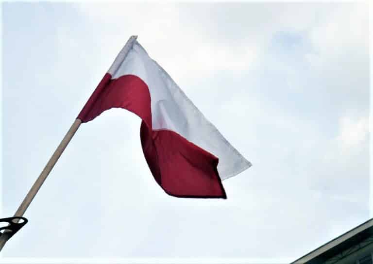 W niedzielę uroczystości z okazji Dnia Flagi RP oraz święta Polonii i Polaków za Granicą