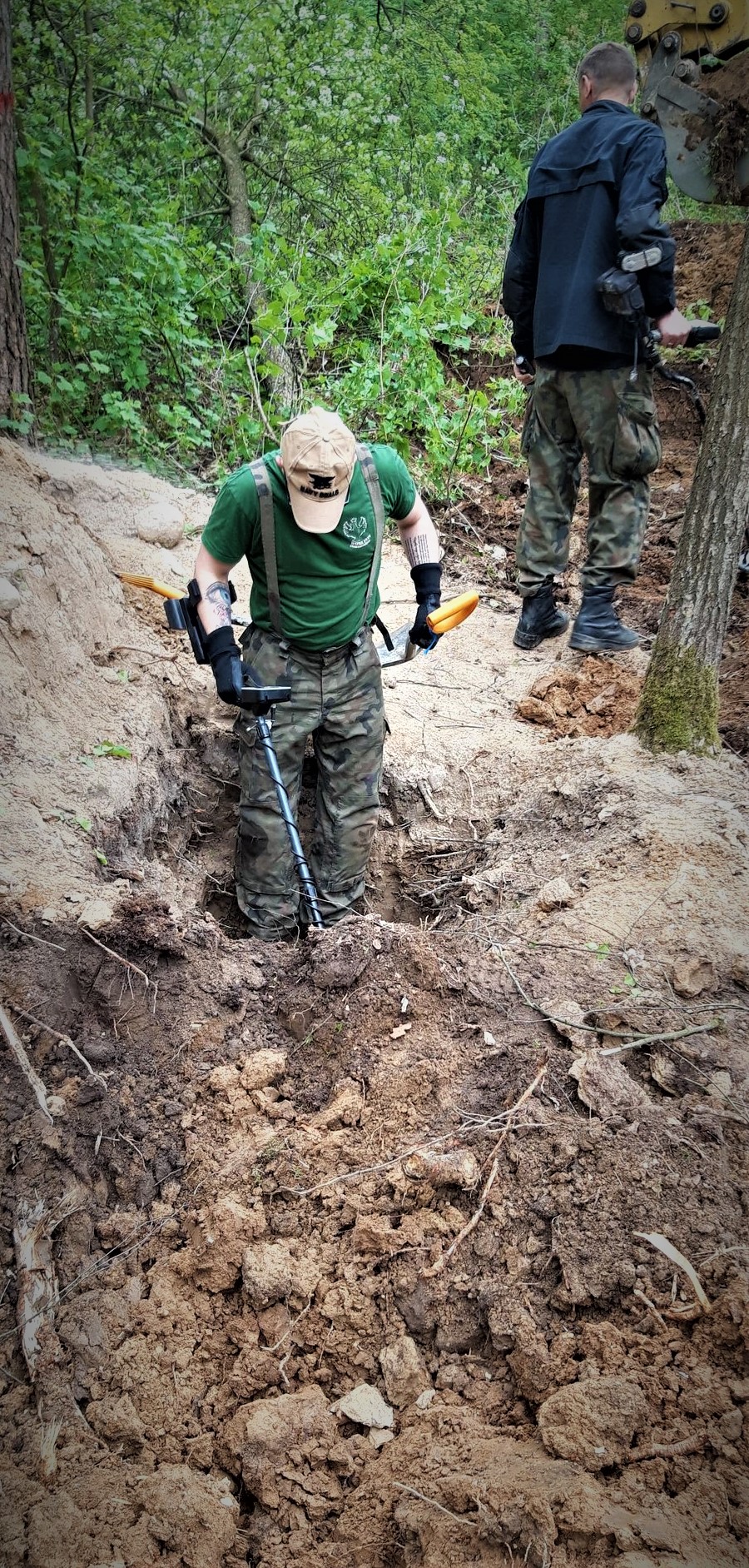 Wrócili, by szukać szczątków polskiego żołnierza poszukiwania Wiadomości, Olsztyn