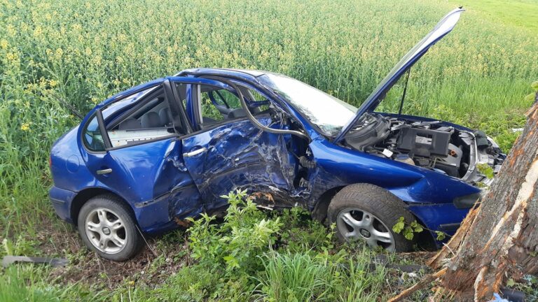 Kierowca trafił do szpitala po tym zderzeniu