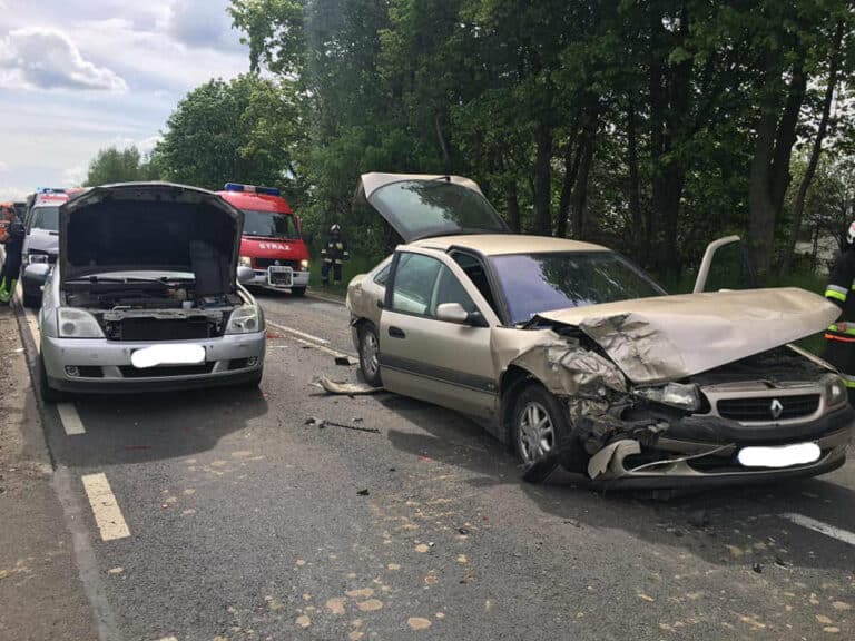 Zderzenie czterech aut na DK15. Droga była zablokowana