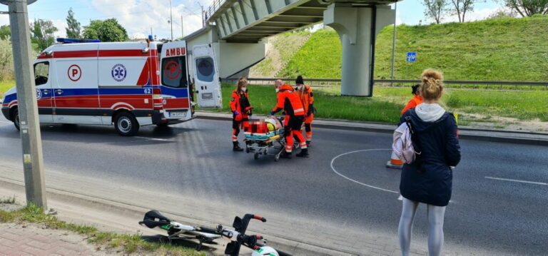 Triathlon w Olsztynie. Doszło do dw&oacute;ch wypadk&oacute;w