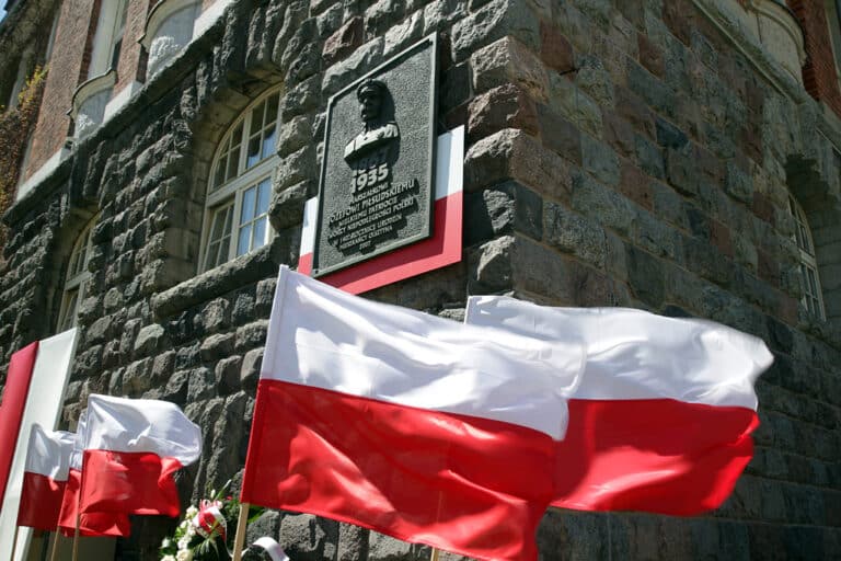 Olsztyn upamiętnił 86 rocznicę śmierci J&oacute;zefa Piłsudskiego