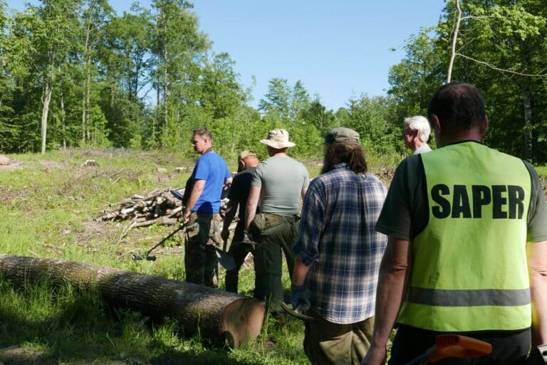 Archiwum Wehrmachtu. Poszukiwacze skarbów wracają do kompleksu bunkrów w Mamerkach