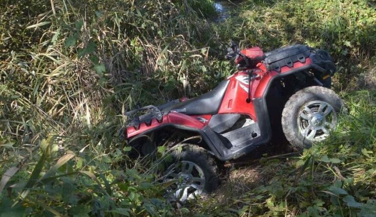 64-latek wylądował w szpitalu po wypadku quadem