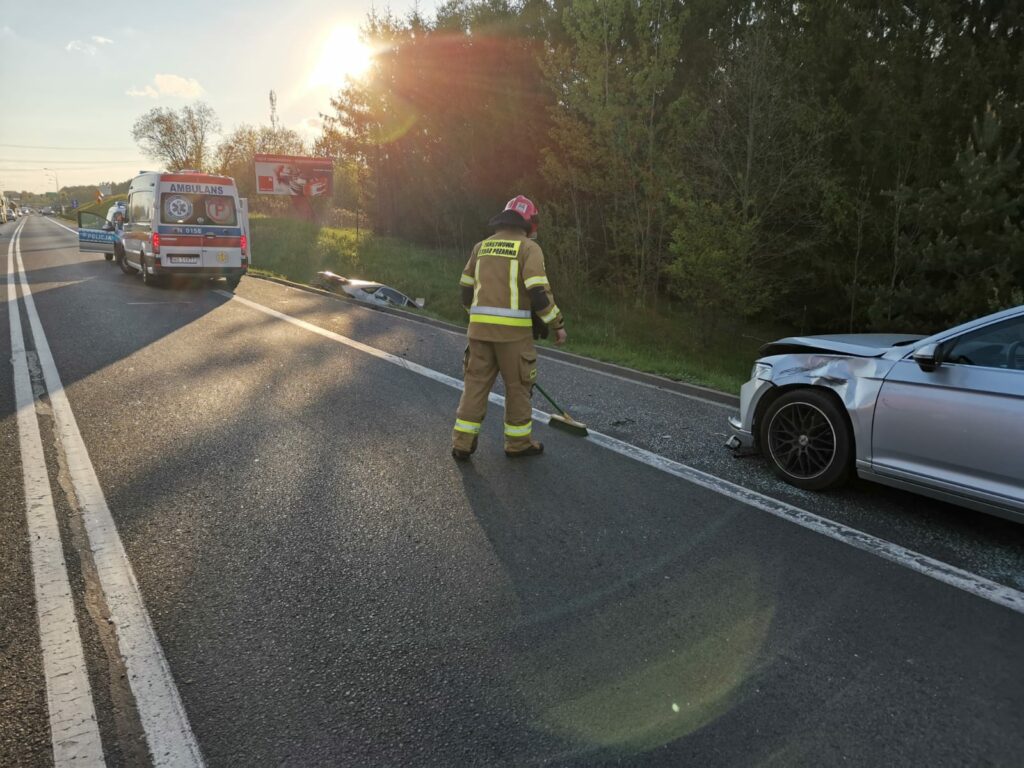 Zderzenie trzech pojazdów na DK16 wypadek Wiadomości, Olsztyn