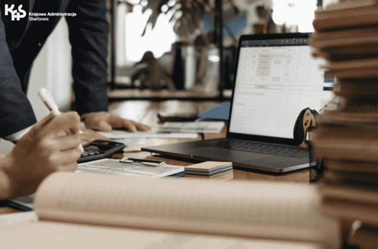 KAS z naszego regionu odkrył oszustwo na ponad 18 mln złotych