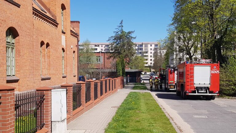 Alarmy bombowe w całym kraju. Ewakuacja kilku urzęd&oacute;w w Olsztynie