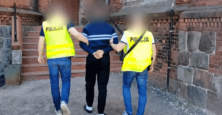 21-latek dokonał rozboju pod dworcem w Olsztynie