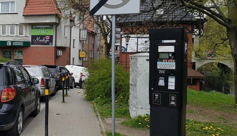 Ważna zmiana! Płacisz za post&oacute;j, wpisz nr rejestracyjny