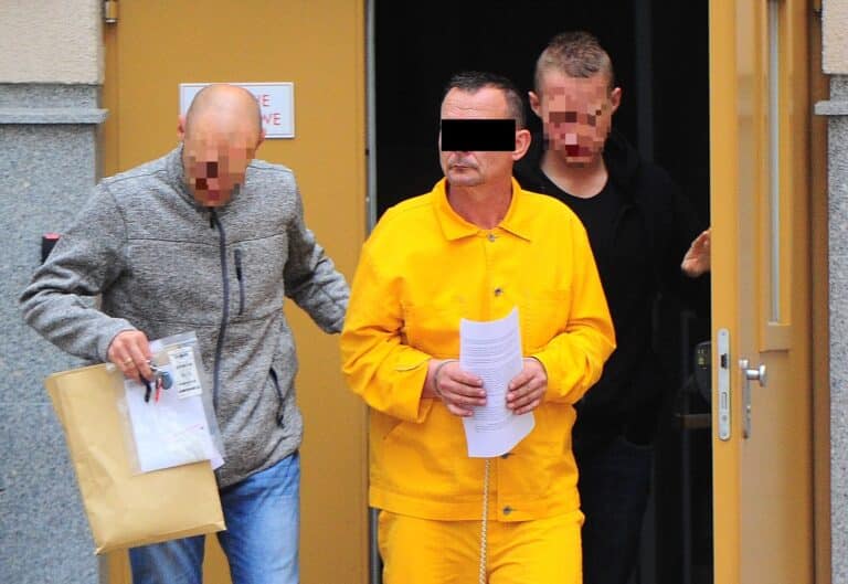 Zadał byłej partnerce jedenaście ciosów nożem