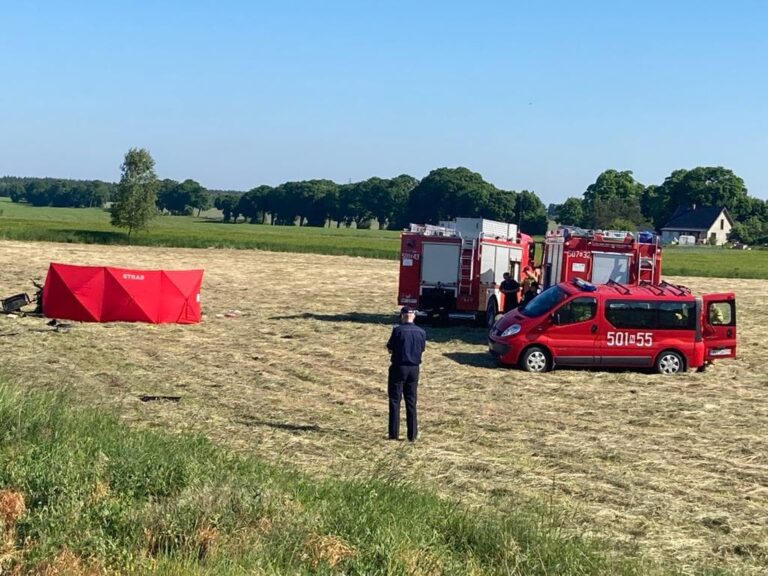 Kierowca zginął w wypadku na przejeździe kolejowym