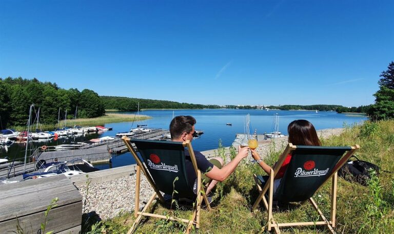 Wielkie otwarcie Ukiel PORT. Nowa restauracja nad samym jeziorem