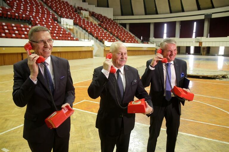 Podpisano umowę na remont hali Urania